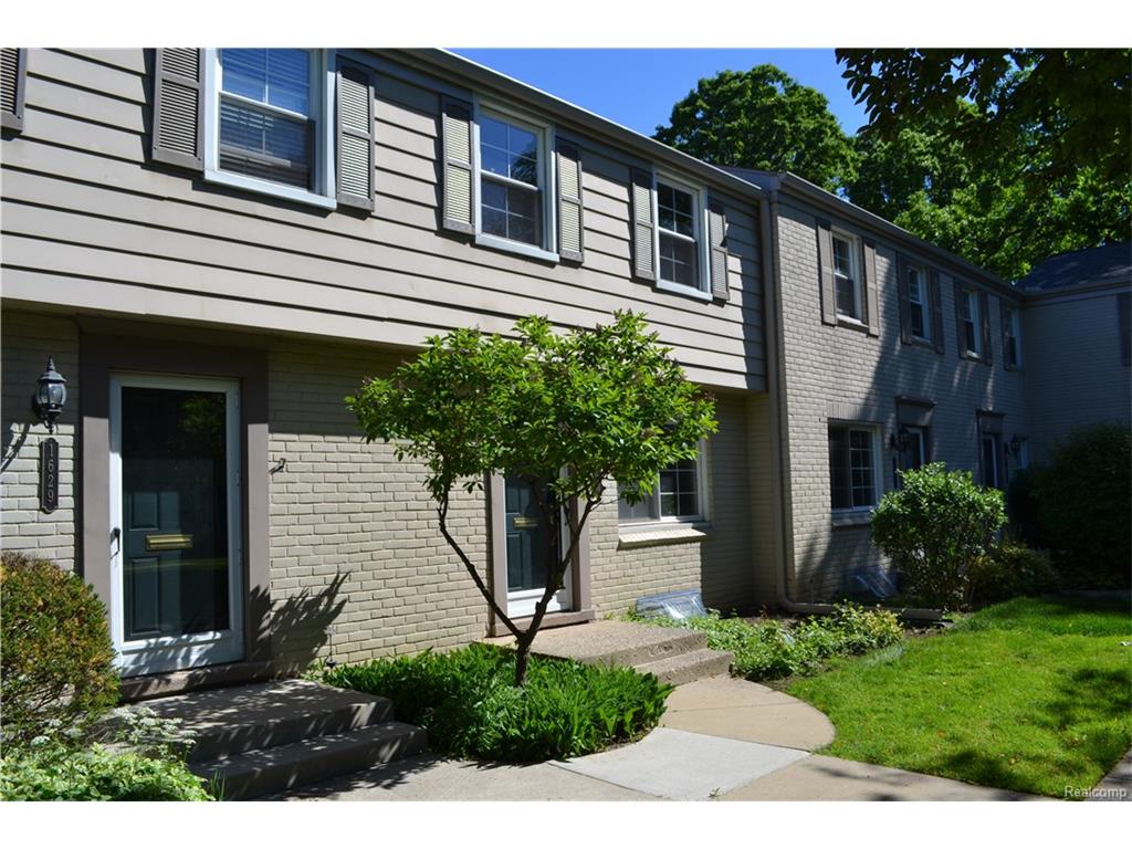 1633 Graefield Rd, Birmingham, MI 48009 photo 1
