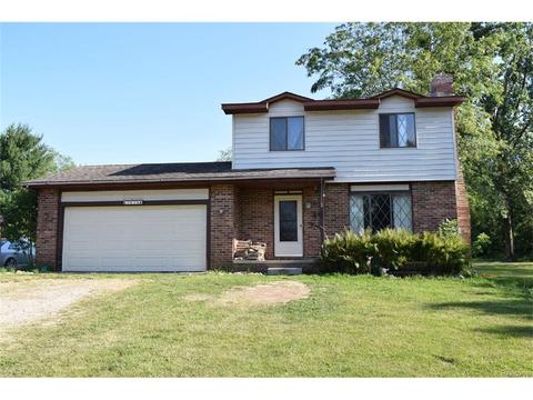 3838 E Allen Rd, Howell, MI 48855 photo 1
