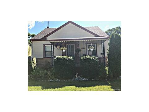 3965 Winifred St, Wayne, MI 48184 photo 1