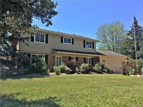 4784 Clyde Rd, Howell, MI 48855 photo 1