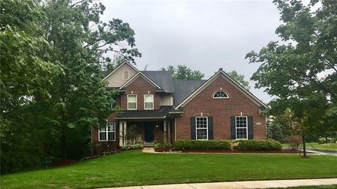5878 Pine Trace Ct, Howell, MI 48843 photo 1