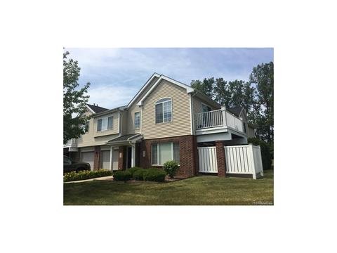 3393 Whitaker Dr, Melvindale, MI 48122 photo 1