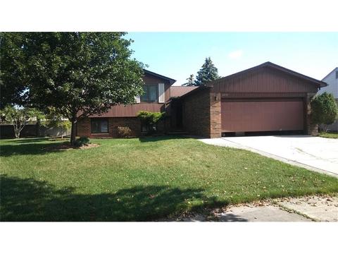 2899 Continental, Troy, MI 48083 photo 1