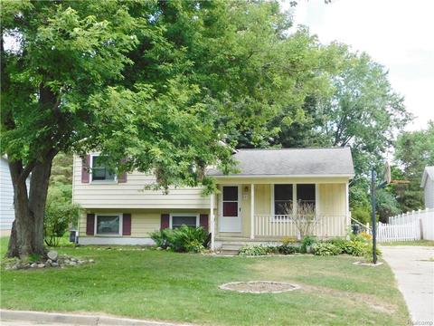 517 Wild Oak Ln, Perry, MI 48872 photo 1