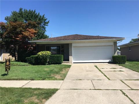 2903 Chesterfield Dr, Troy, MI 48083 photo 1
