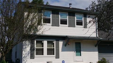 16207 Oaktree, Romulus, MI 48174 photo 1