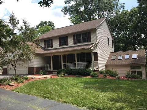 7500 Welle Rd, Brighton, MI 48116 photo 1