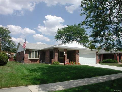 17200 Bernbeck Dr, Brownstown Twp, MI 48193 photo 1