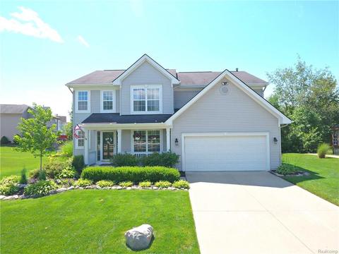 3094 Stillriver Dr, Howell, MI 48843 photo 1