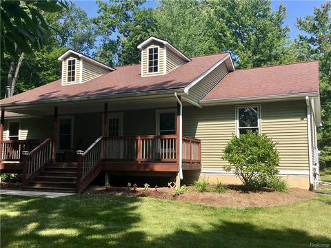 3300 Bauer Rd, Brighton, MI 48116 photo 1
