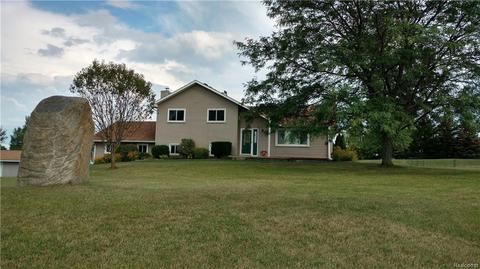 555 W Marr Rd, Howell, MI 48855 photo 1
