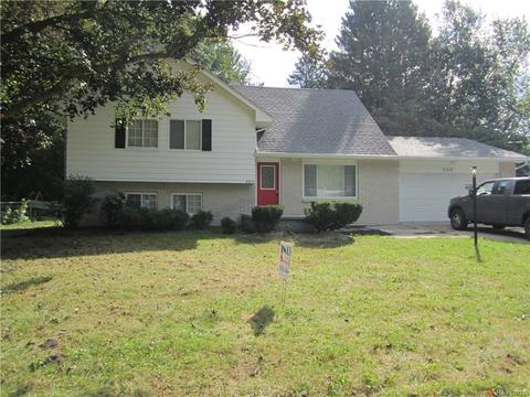 3303 Martharose Ct, Flint, MI 48504 photo 1