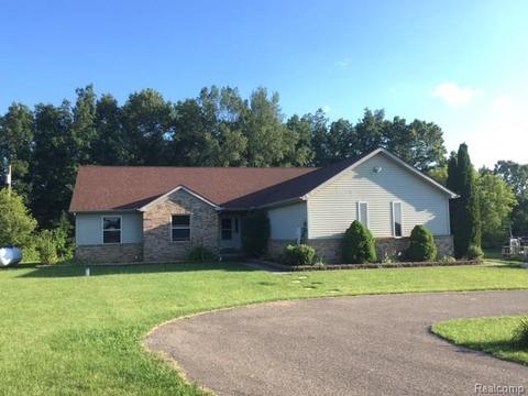 4260 Mcgunn Rd, Howell, MI 48843 photo 1
