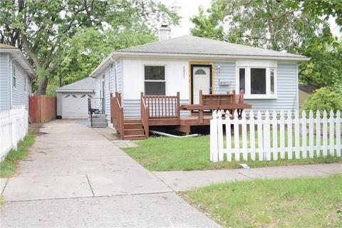 20751 Atlantic Ave, Warren, MI 48091 photo 1