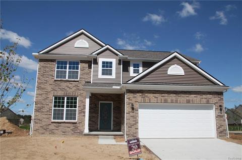 48069 Wakefield Dr, Macomb, MI 48044 photo 1
