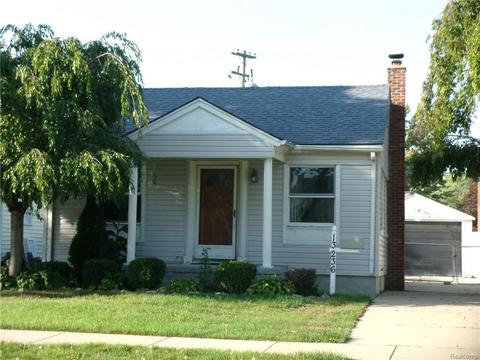 13236 Backus St, Southgate, MI 48195 photo 1