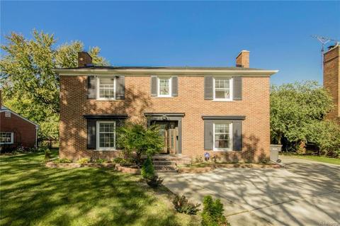 1909 Golfview Dr, Dearborn, MI 48128 photo 1