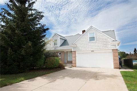3031 Cedar Crest Dr, Troy, MI 48083 photo 1