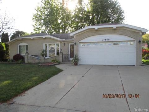 17860 Parkridge Dr, Riverview, MI 48193 photo 1