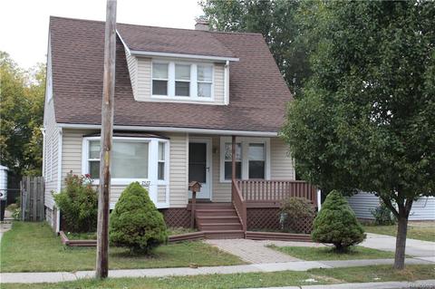 7527 Maxwell Ave, Warren, MI 48091 photo 1