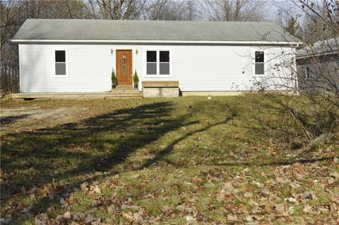 7083 Brophy Rd, Howell, MI 48855 photo 1