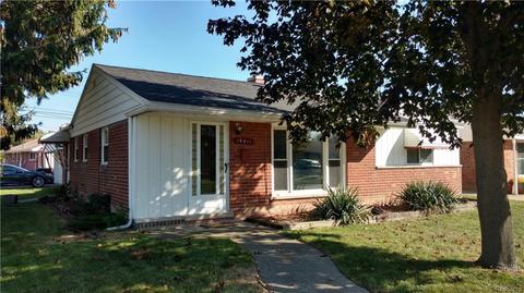 18511 Valade St, Riverview, MI 48193 photo 1