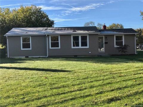 14531 Parkview St, Riverview, MI 48193 photo 1