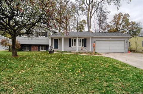 7118 Hickory St, Flushing, MI 48433 photo 1
