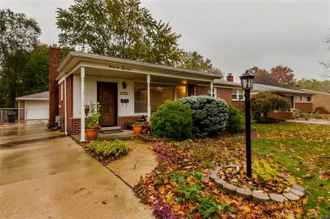3153 Treadwell St, Wayne, MI 48184 photo 1