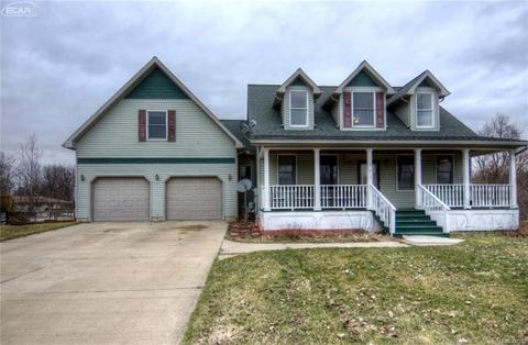 683 Hillside Dr, Corunna, MI 48817 photo 1
