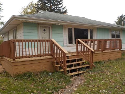 2474 S Irish Rd, Davison, MI 48423 photo 1