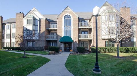 775 Deer Ct 104 Plymouth Mi 48170 1 Photos Mls 217104769 Movoto