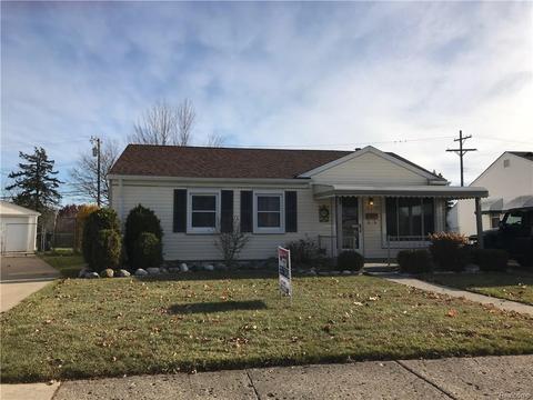 3210 N Stella Ct, Trenton, MI 48183 photo 1