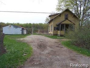 6165 Beecher Rd, Flint, MI 48532 photo 1