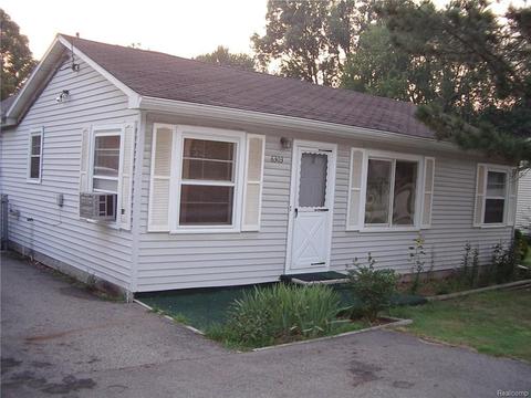 6303 Marsh Rd, Haslett, MI 48840 photo 1