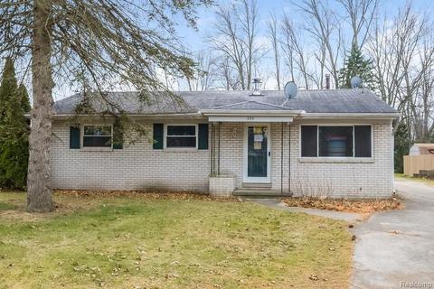 399 Kent St, Carleton, MI 48117 photo 1