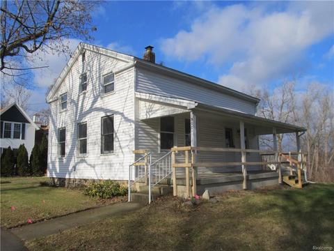 300 Emily St, Flushing, MI 48433 photo 1