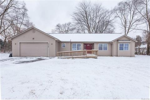 13100 S Huron River Dr, Romulus, MI 48174 photo 1