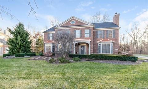 1585 Trinity Rd, Canton, MI 48187 photo 1