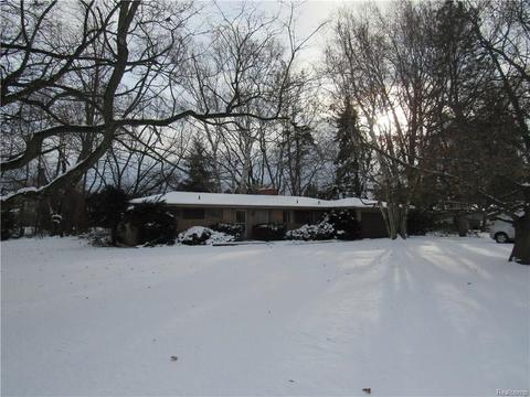 410 Beldale Dr, Troy, MI 48085 photo 1