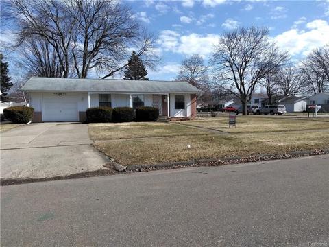 2097 Cambrian Dr, Flint, MI 48532 photo 1