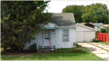 2128 S Dye Rd, Flint, MI 48532 photo 1