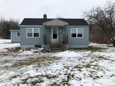 1065 Oak Rd, Davison, MI 48423 photo 1