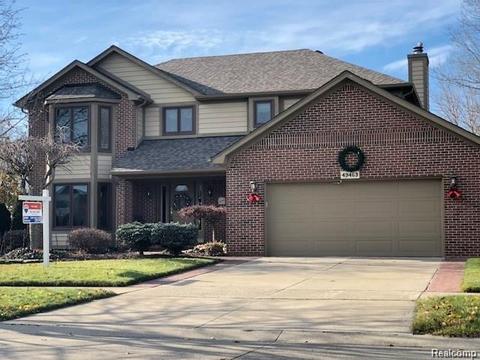 49463 Parkside Ct, Macomb, MI 48044 photo 1