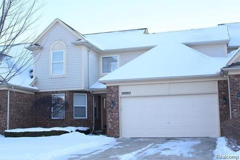 20802 Kenmare Dr, Macomb, MI 48044 photo 1