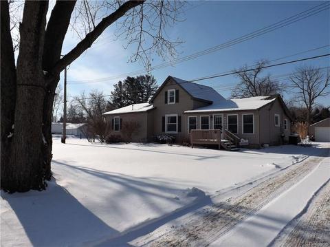 220 S Baldwin Rd, Clarkston, MI 48348 photo 1
