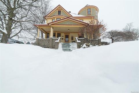 215 N 3rd St, Saint Clair, MI 48079 photo 1
