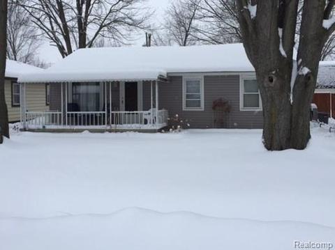 6140 Cordell St, Romulus, MI 48174 photo 1