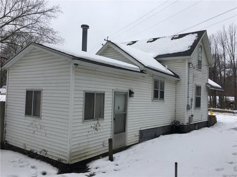 622 Monroe St, Owosso, MI 48867 photo 1