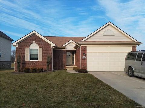 33258 Bay Hill Dr, Romulus, MI 48174 photo 1
